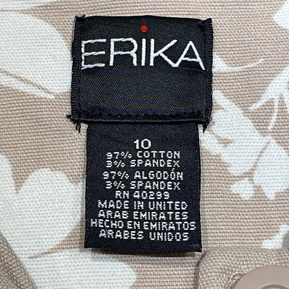 Erika size 10 beige button up cropped jean jacket multiple pockets long sleeves - Picture 9 of 10